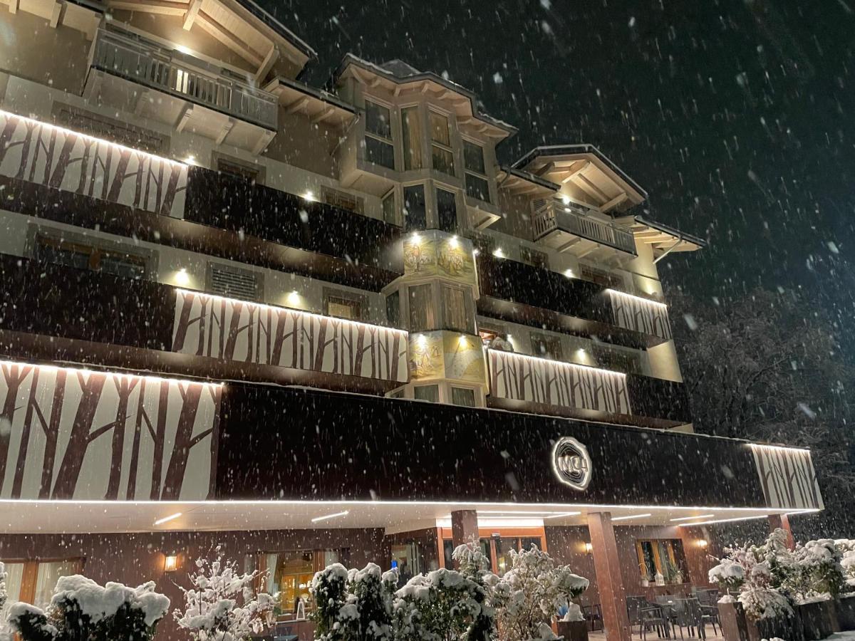 金杰山活跃酒店 梅扎纳 外观 照片